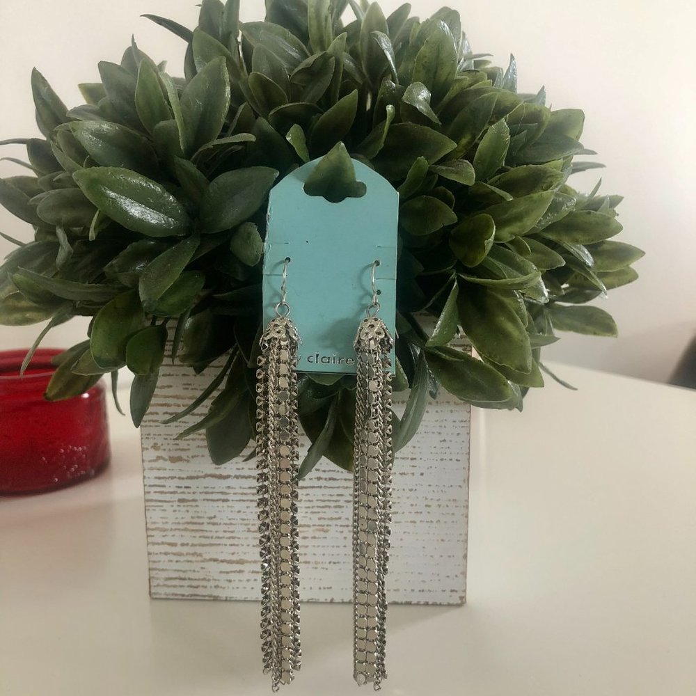 Silver Tone Textured Design Dangle Earring - Picture 2 of 3